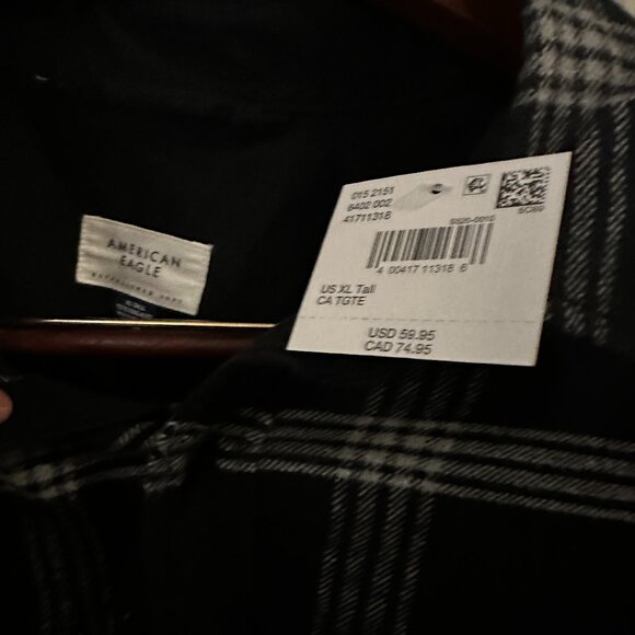 American Eagle Black and Gray Striped Flannel Shirt NWT XL Tall - Picture 2 of 3